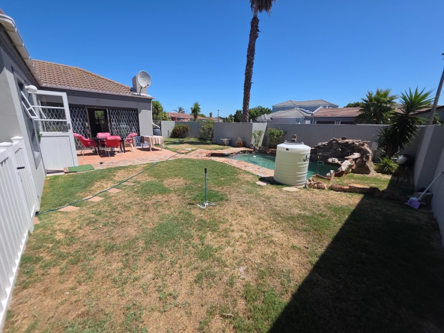 3 Bedroom Property for Sale in Parklands Western Cape